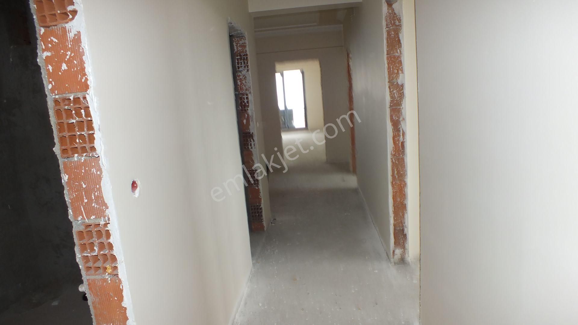 Pelitli Yeşilköy Megakent Satılık 160m2 3+1 5. Kat Fırsat Daire - Görsel 33