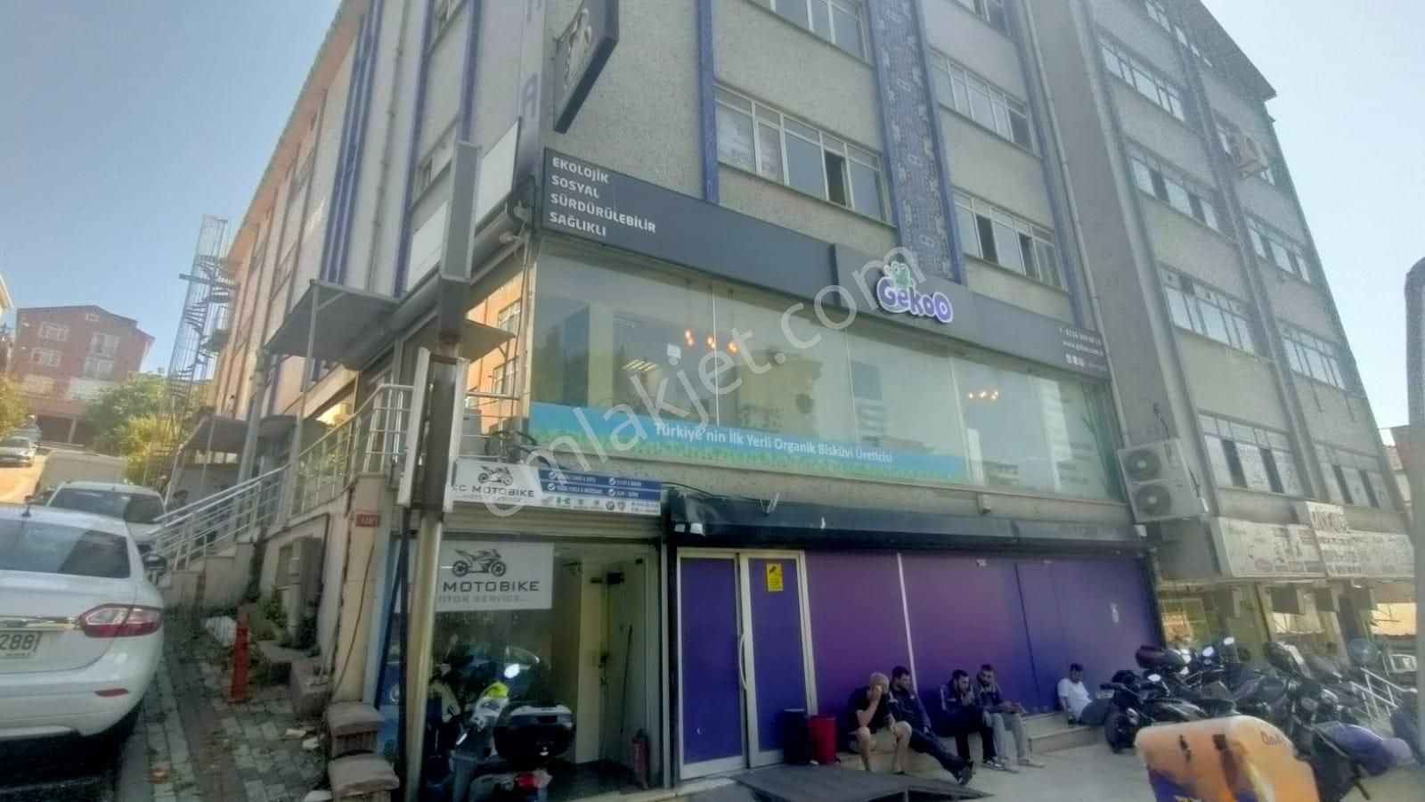Cadde Üzeri, Tabela Değeri Yüksek, Tek Katta 350m² Kiralık İşyeri