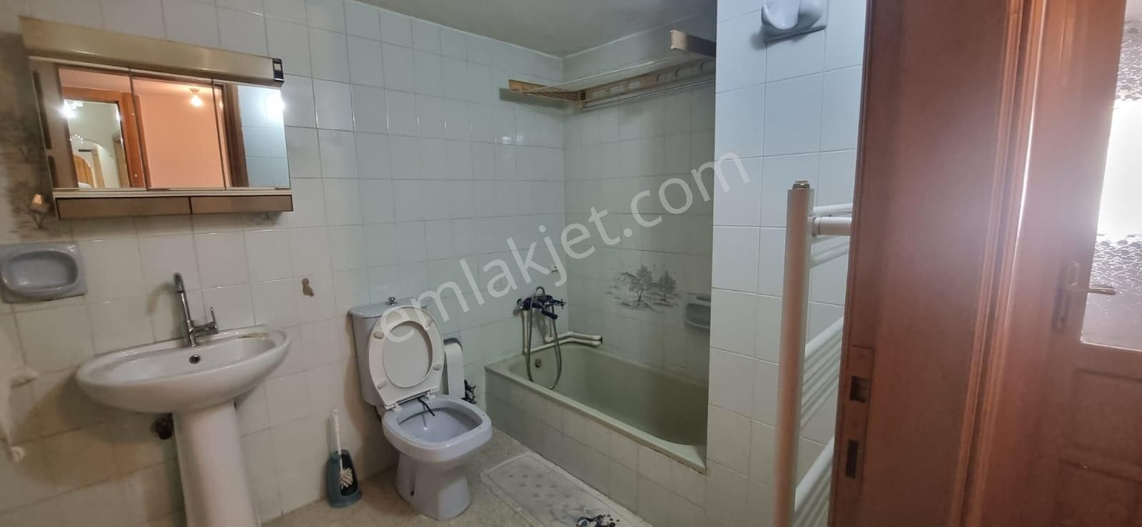 Tombul Emlaktan Yeni Mahallede 4+1 Satılık Daire - Görsel 9