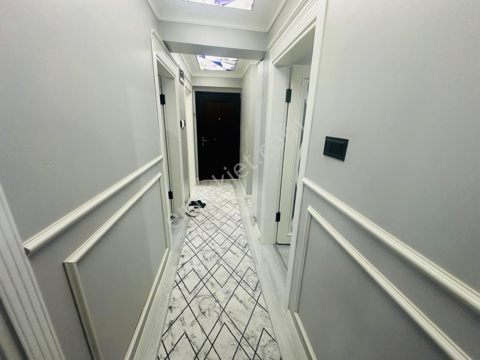Özgür İnşaat'tan Sultançiftliği Mah Tramvay Dibi 3+1 120m2 1.kat - Görsel 24
