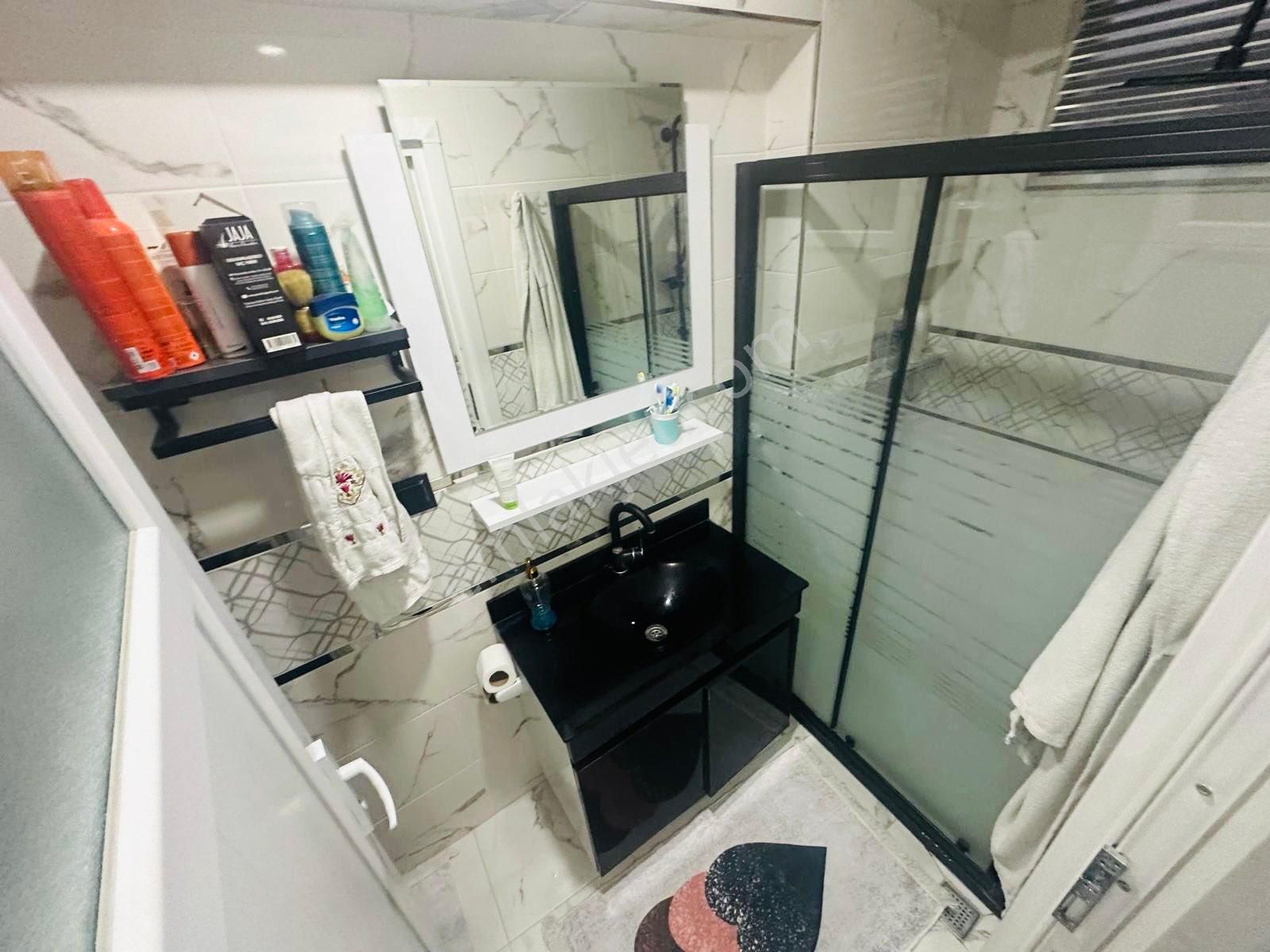 Özgür İnşaat'tan Sultançiftliği Mah Tramvay Dibi 3+1 120m2 1.kat - Görsel 18