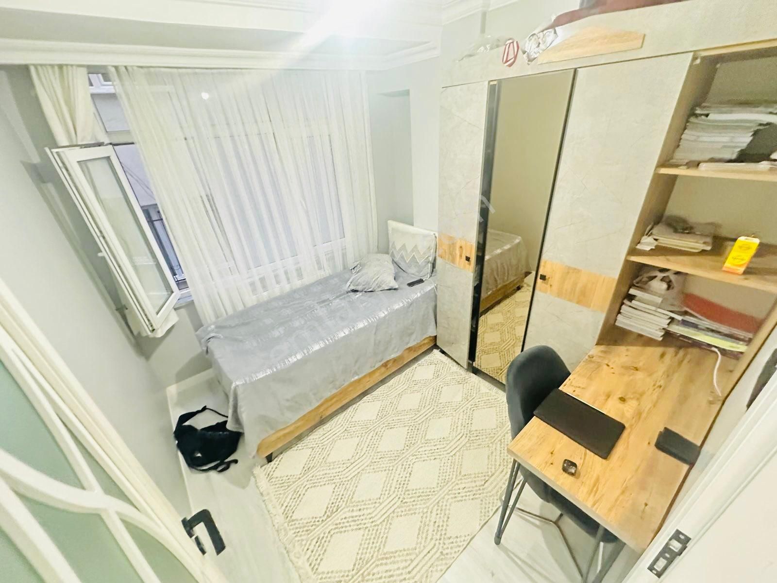 Özgür İnşaat'tan Sultançiftliği Mah Tramvay Dibi 3+1 120m2 1.kat - Görsel 6