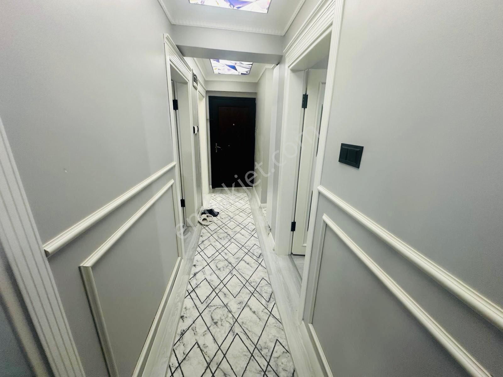 Özgür İnşaat'tan Sultançiftliği Mah Tramvay Dibi 3+1 120m2 1.kat - Görsel 25