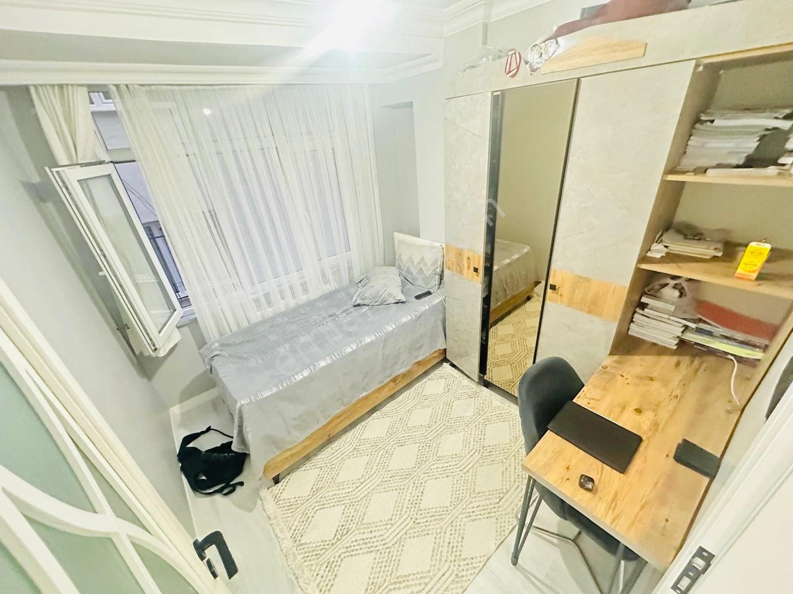 Özgür İnşaat'tan Sultançiftliği Mah Tramvay Dibi 3+1 120m2 1.kat - Görsel 20