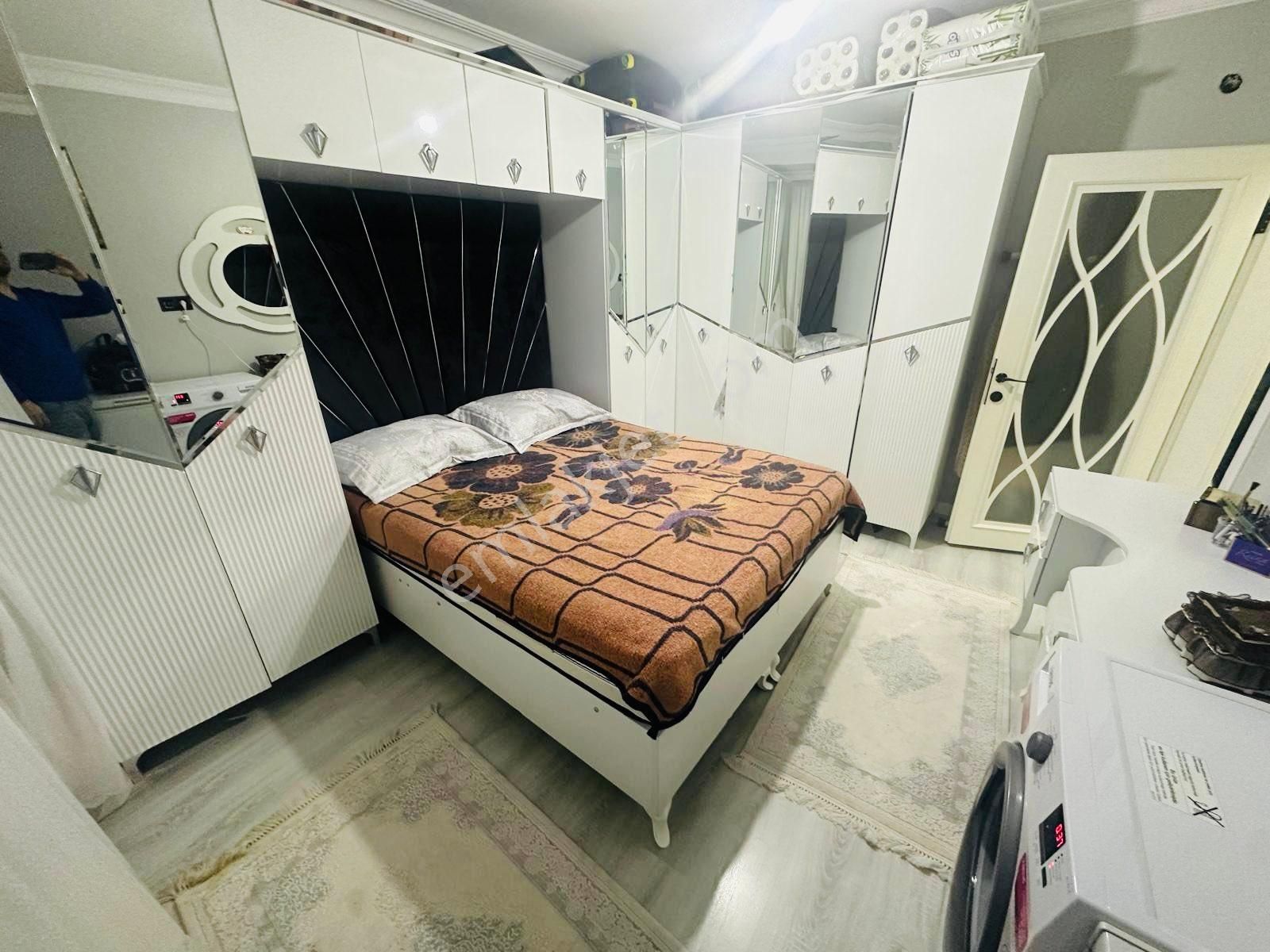 Özgür İnşaat'tan Sultançiftliği Mah Tramvay Dibi 3+1 120m2 1.kat - Görsel 5