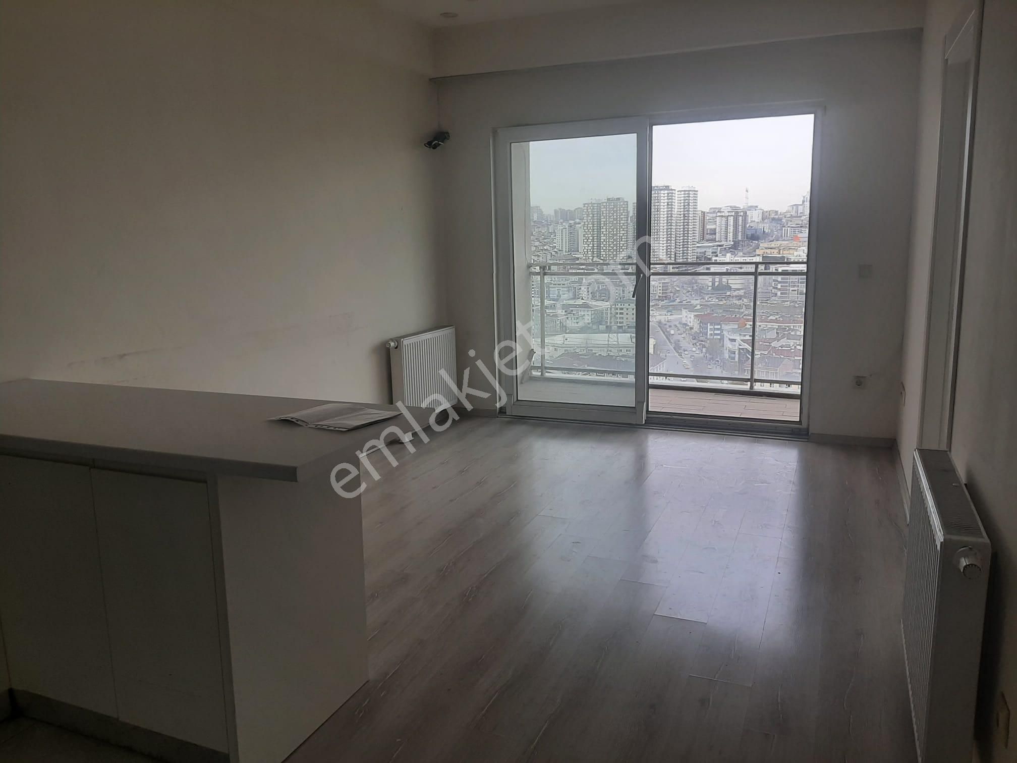 Önay Life Sitesinde Kiralık 1+1 Boş Temiz Daire