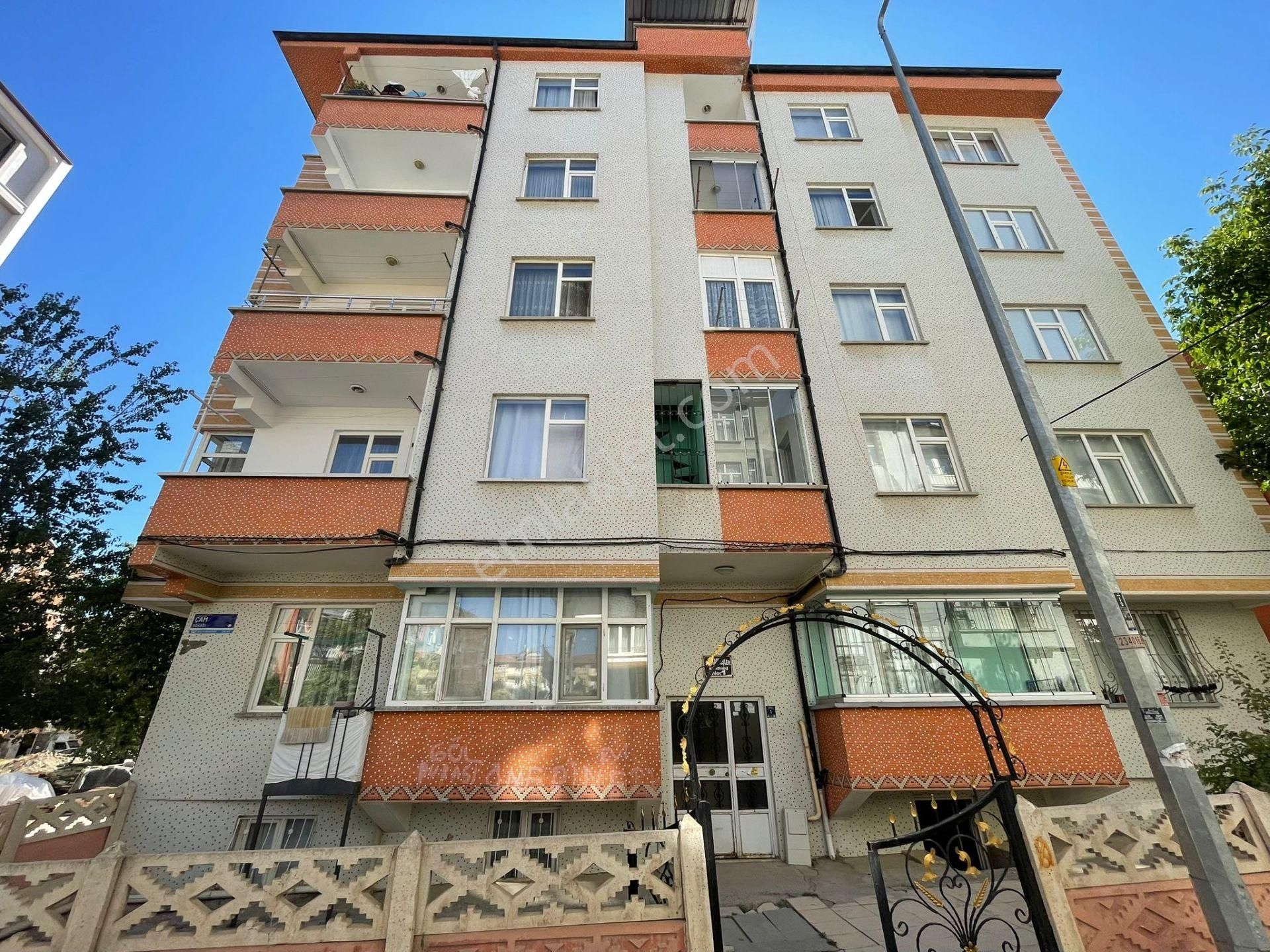 Evsim Gayrimenkulden Yeni Mahallede Yapılı Satılık 3+1 Daire