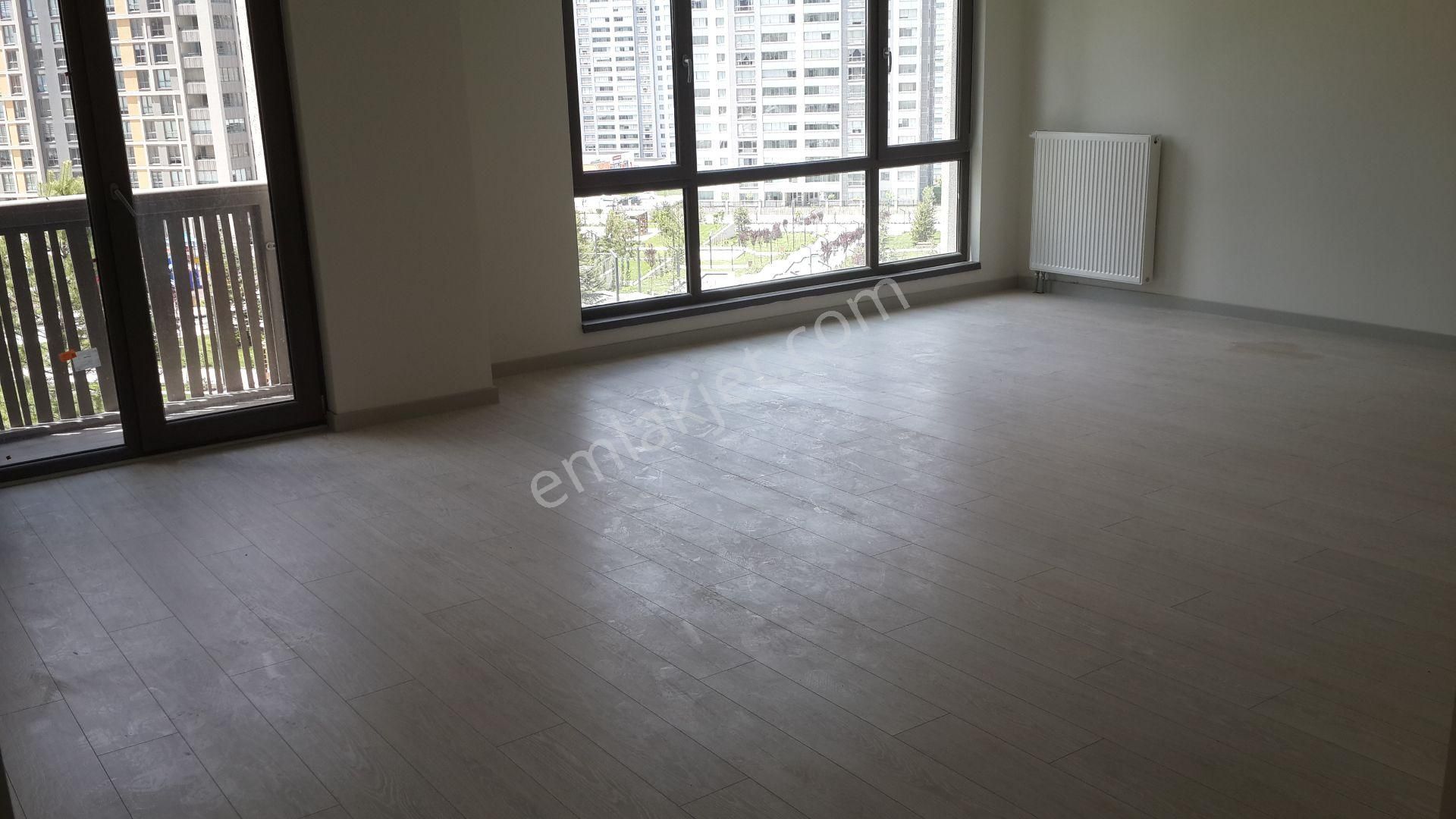 Satılık Atabilge Aka Sitesi, 4+1, Peyzaj Manzaralı, 1.katta