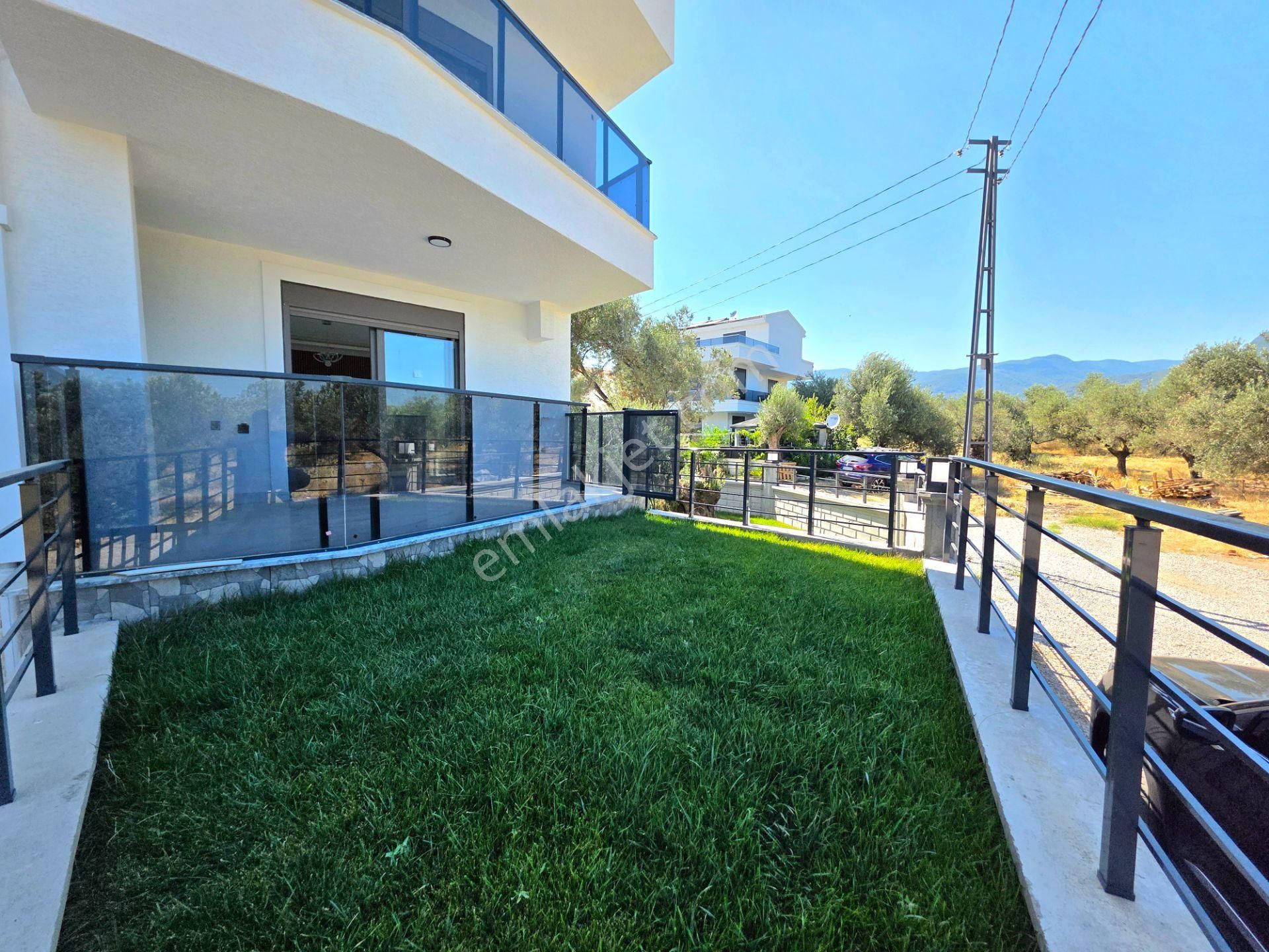 Vahdet'ten Ssk Bölgesinde Deniz Manzaralı 4+1 Teraslı Lüx Villa - Görsel 9