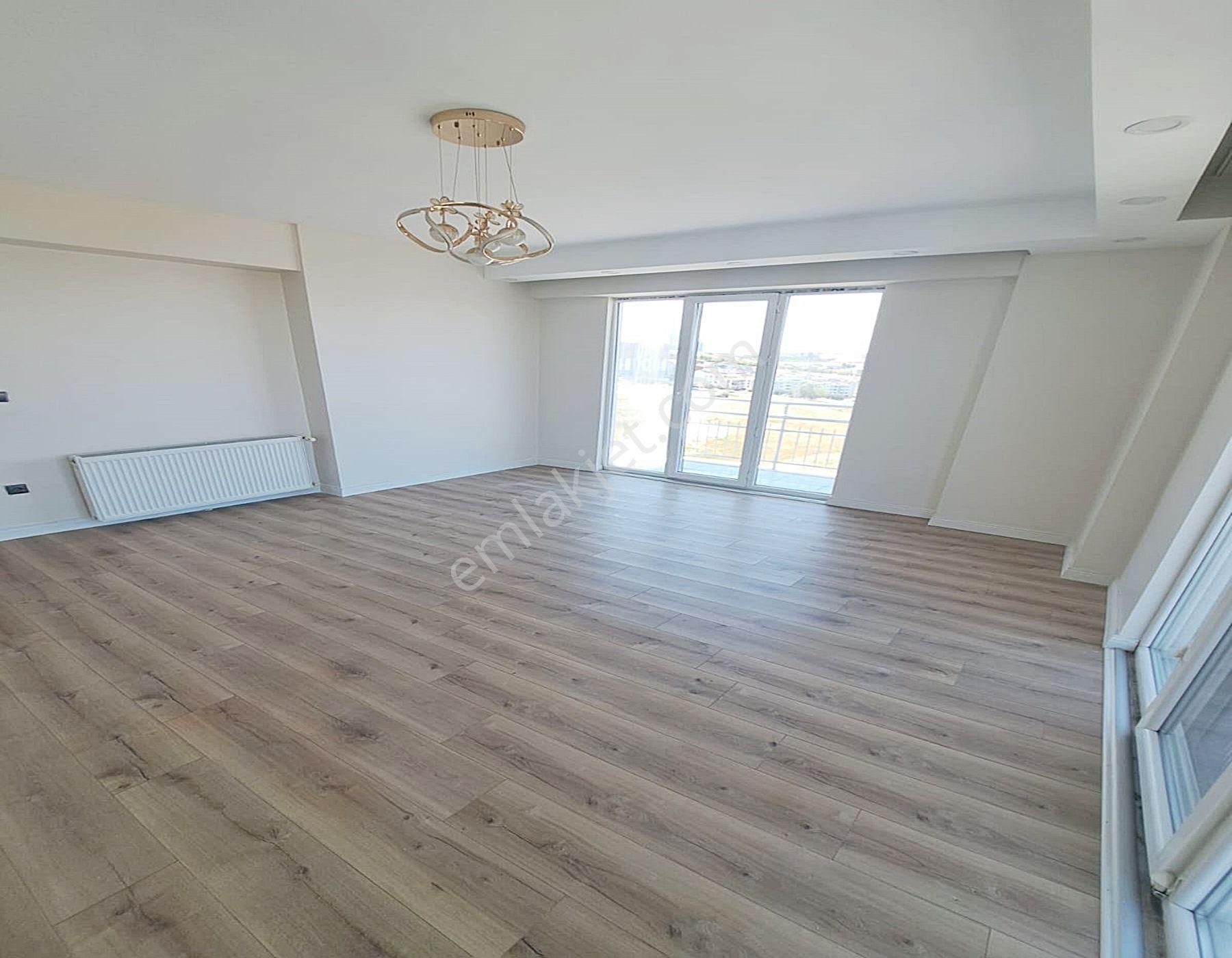 Beylikdüzü Arena'dan 7/24 Güvenlikli Sitede 2+1 Satılık Daire - Görsel 6