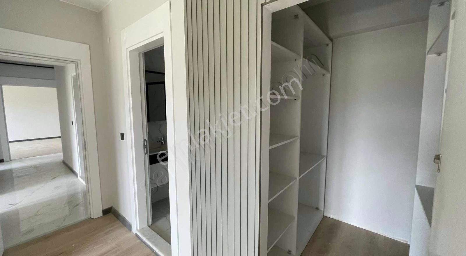 Karakaş Bey Gayrimenkulden Kayapanın En Geniş 2+1 Dairesi - Görsel 13