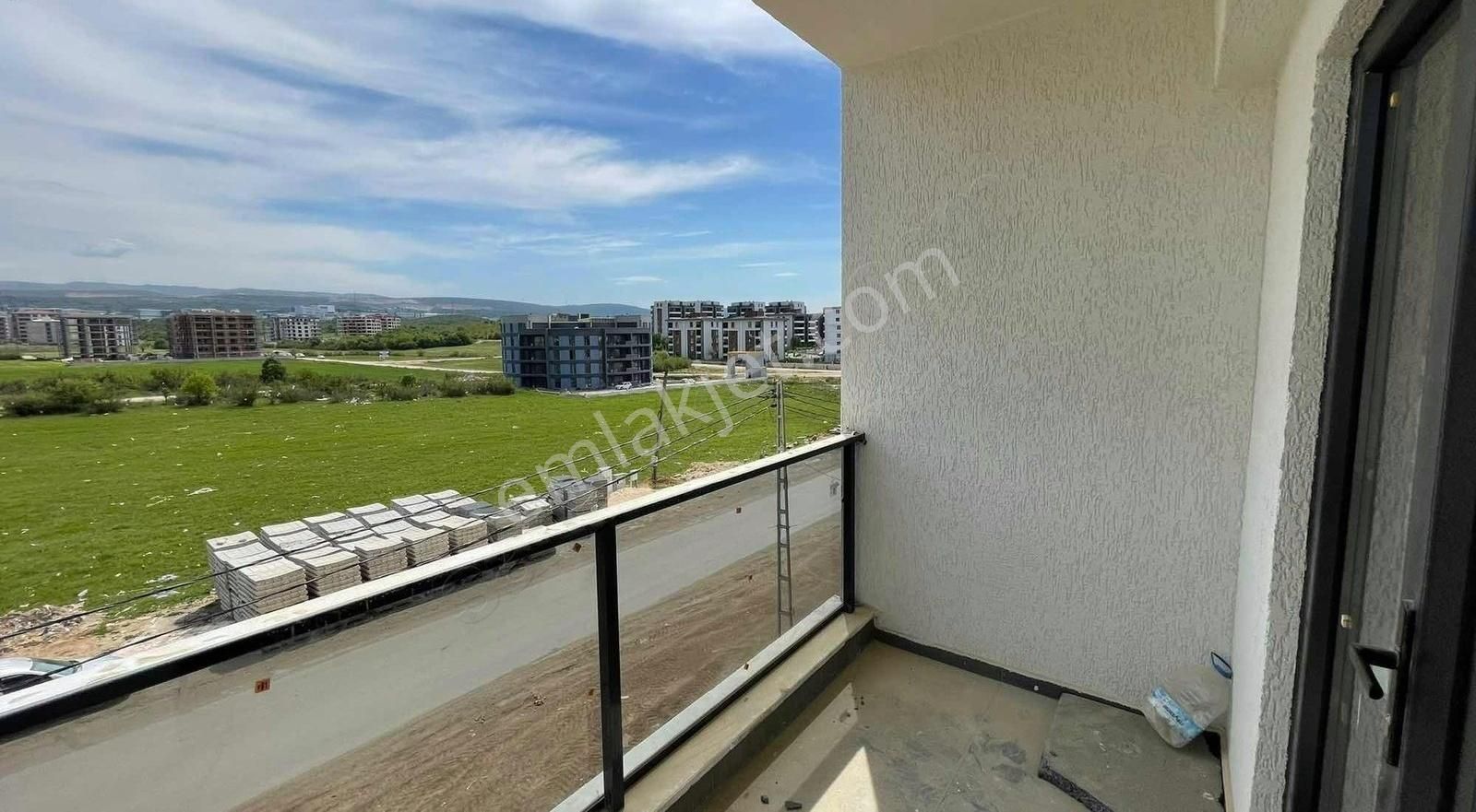 Karakaş Bey Gayrimenkulden Kayapanın En Geniş 2+1 Dairesi - Görsel 2