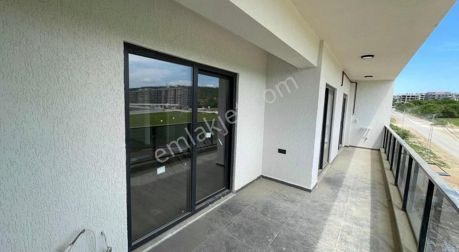 Karakaş Bey Gayrimenkulden Kayapanın En Geniş 2+1 Dairesi - Görsel 16