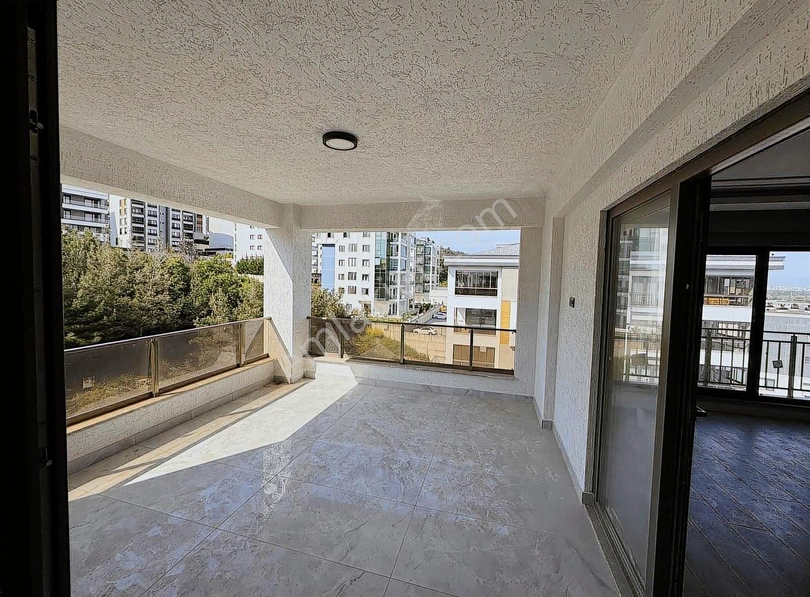 Karakaş Bey Gayrimenkulden 3.5+1 Giyinme Odalı Fırsat Satılık - Görsel 11