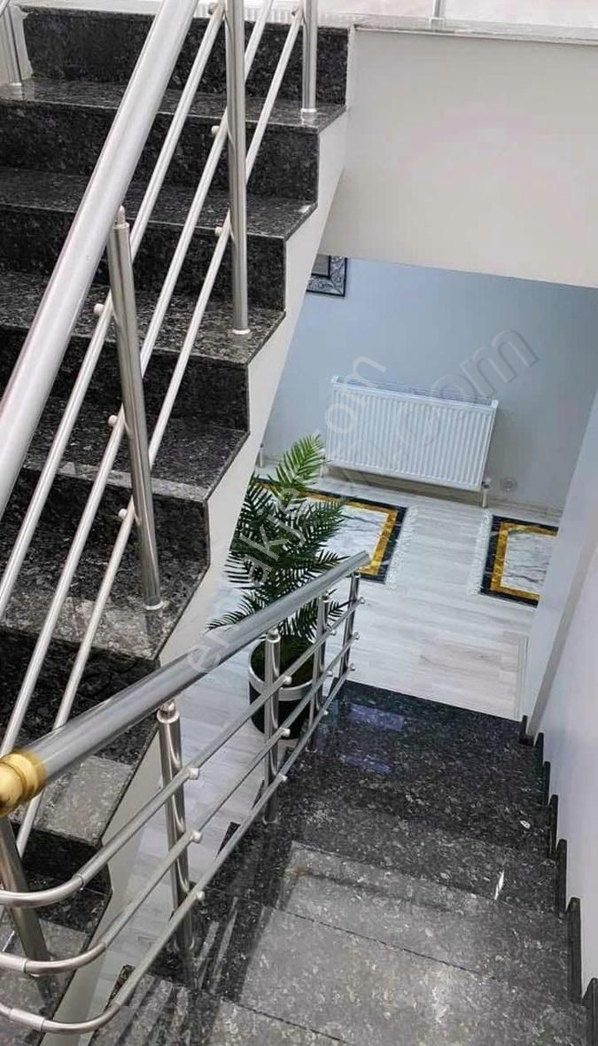 Podyum Gayrimenkul'den Doğa Manzaralı Lüks Dubleks Daire - Görsel 16