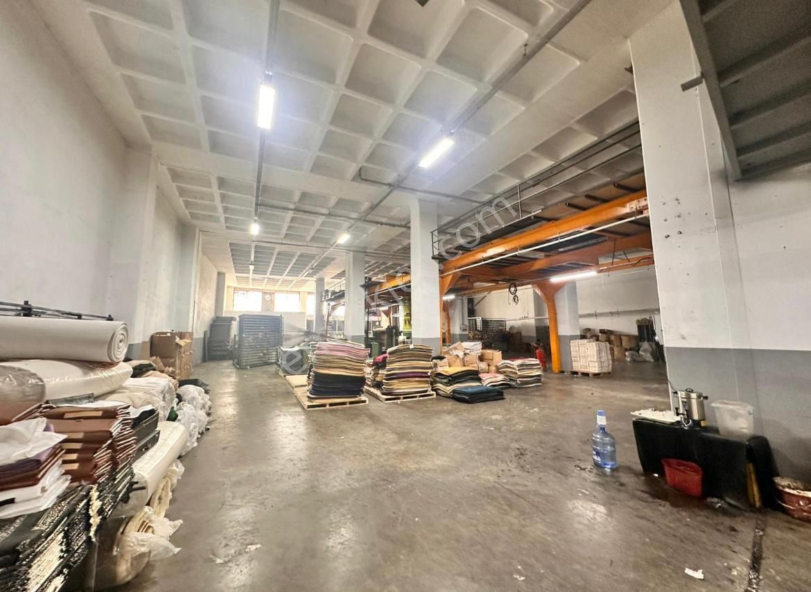 Aydın İnş. Her İşe Uygun 1800m2 Giriş Dükkan Tavan Yüksekliği 6.50 H