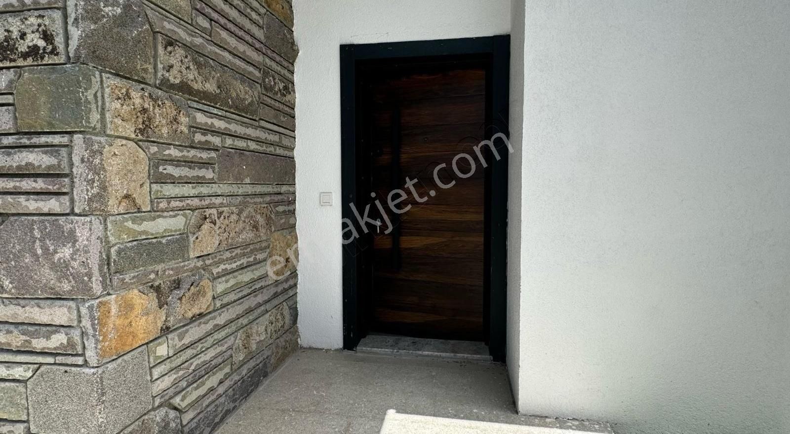 Turgutreis Bahçeli Evler'de Denize 100 M 3+1 Tek Katlı Villa - Görsel 25