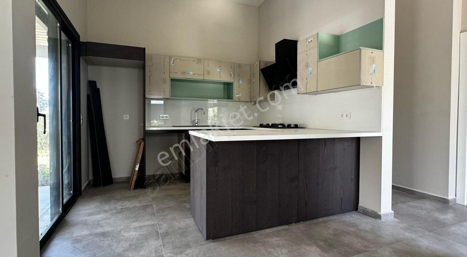 Turgutreis Bahçeli Evler'de Denize 100 M 3+1 Tek Katlı Villa - Görsel 35