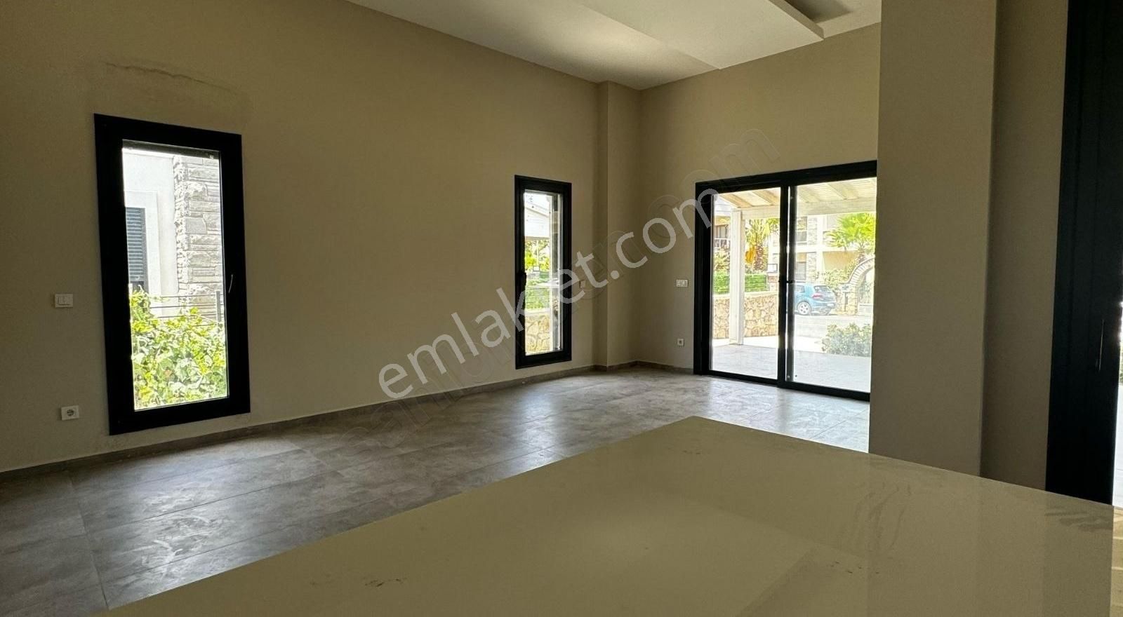 Turgutreis Bahçeli Evler'de Denize 100 M 3+1 Tek Katlı Villa - Görsel 34