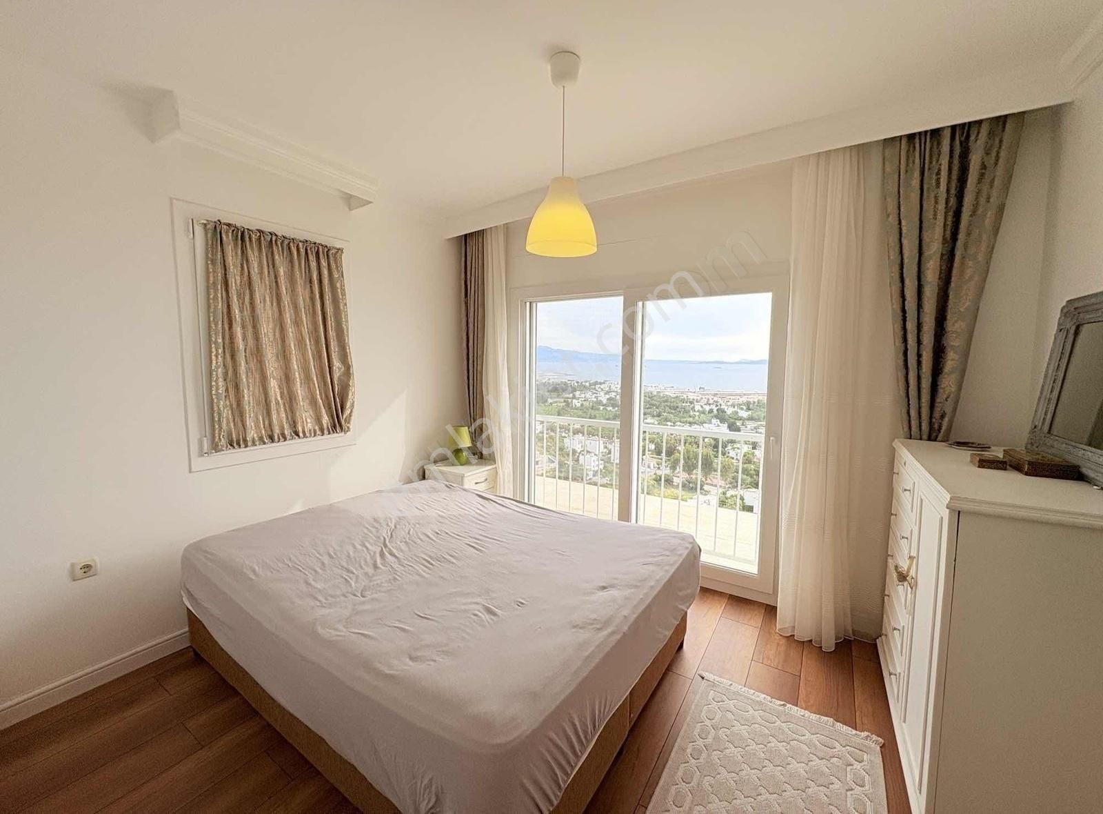 Bodrum Kadıkalesi'nde Deniz Ve Adalar Manzaralı Havuzlu Villa - Görsel 35