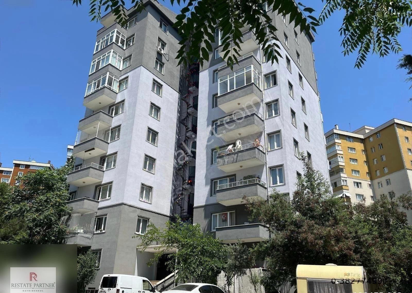 Yakacık Uğur Mumcu'da Ferah Adalar Manzaralı 3 + 1