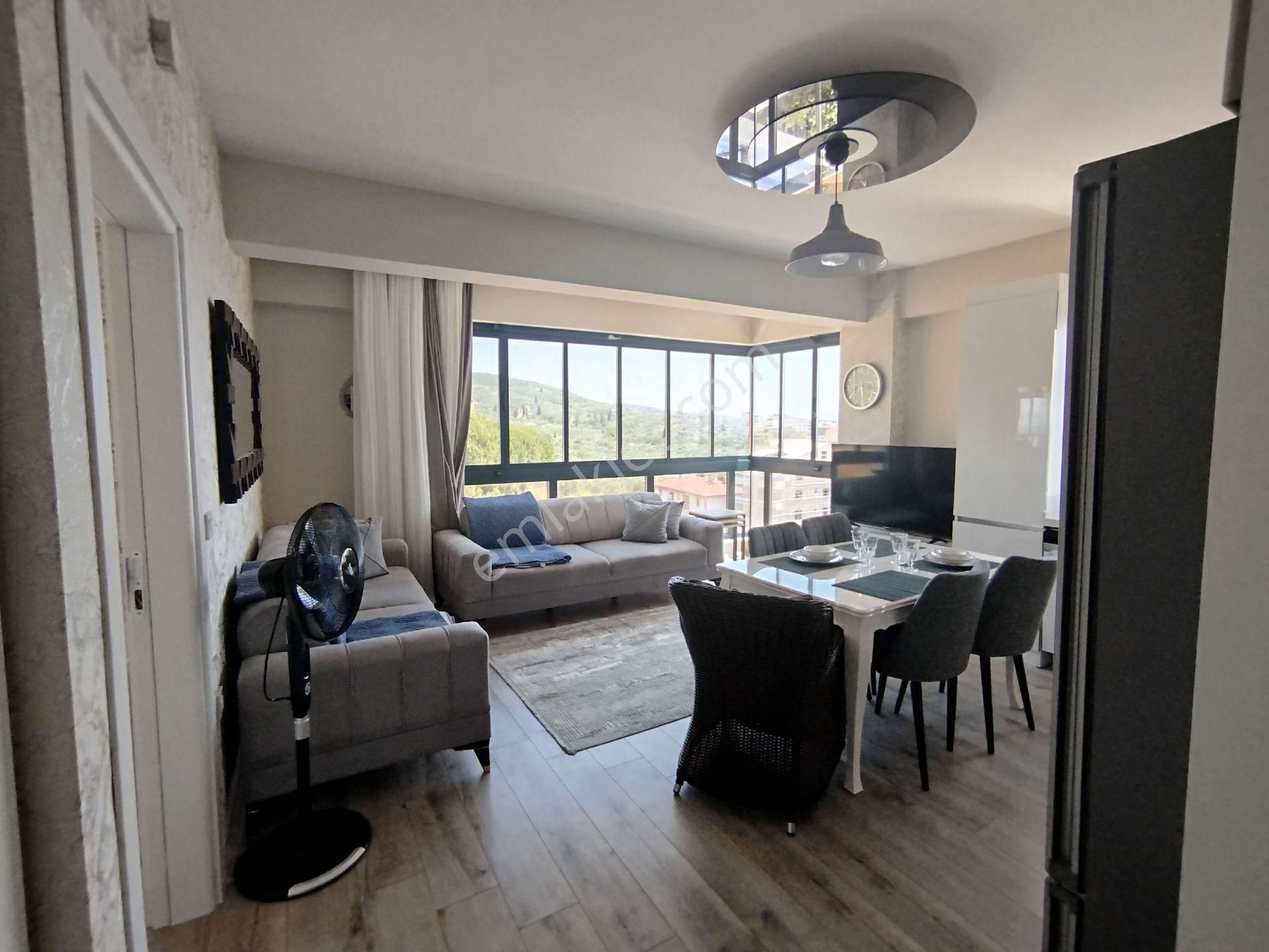 Yalova Armutluda Satılık 11 Dairelik Apart Otel Deniz Manzaralı