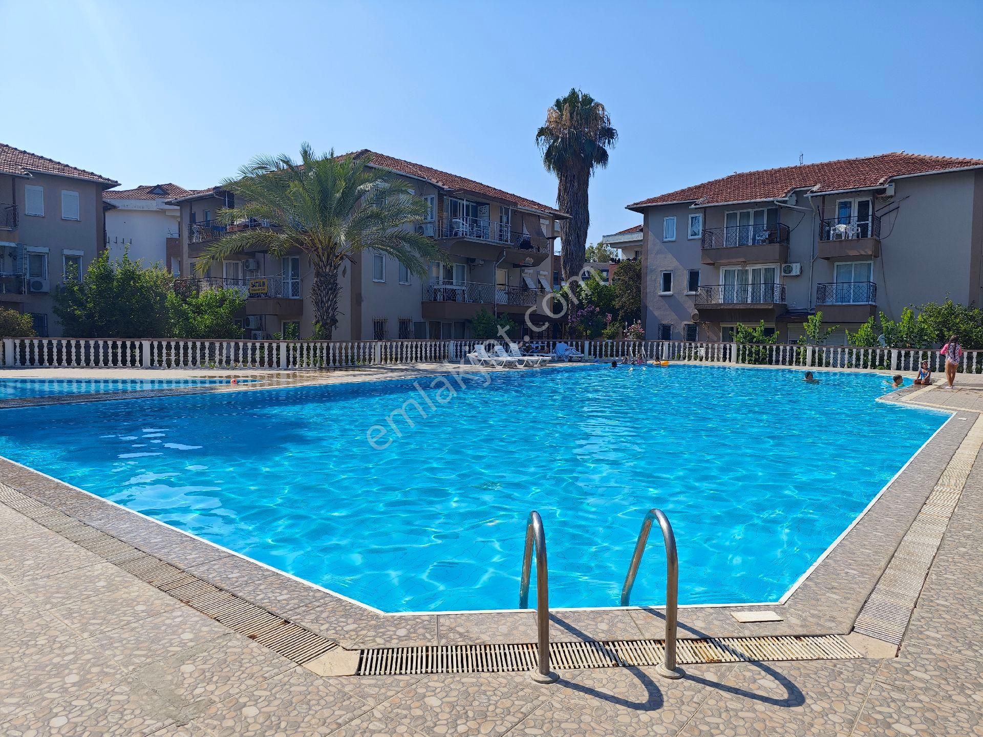 Antalya Serik Belek Havuzlu Sitede Denize 900m Satılık 2+1 60m2 Ferah Daire