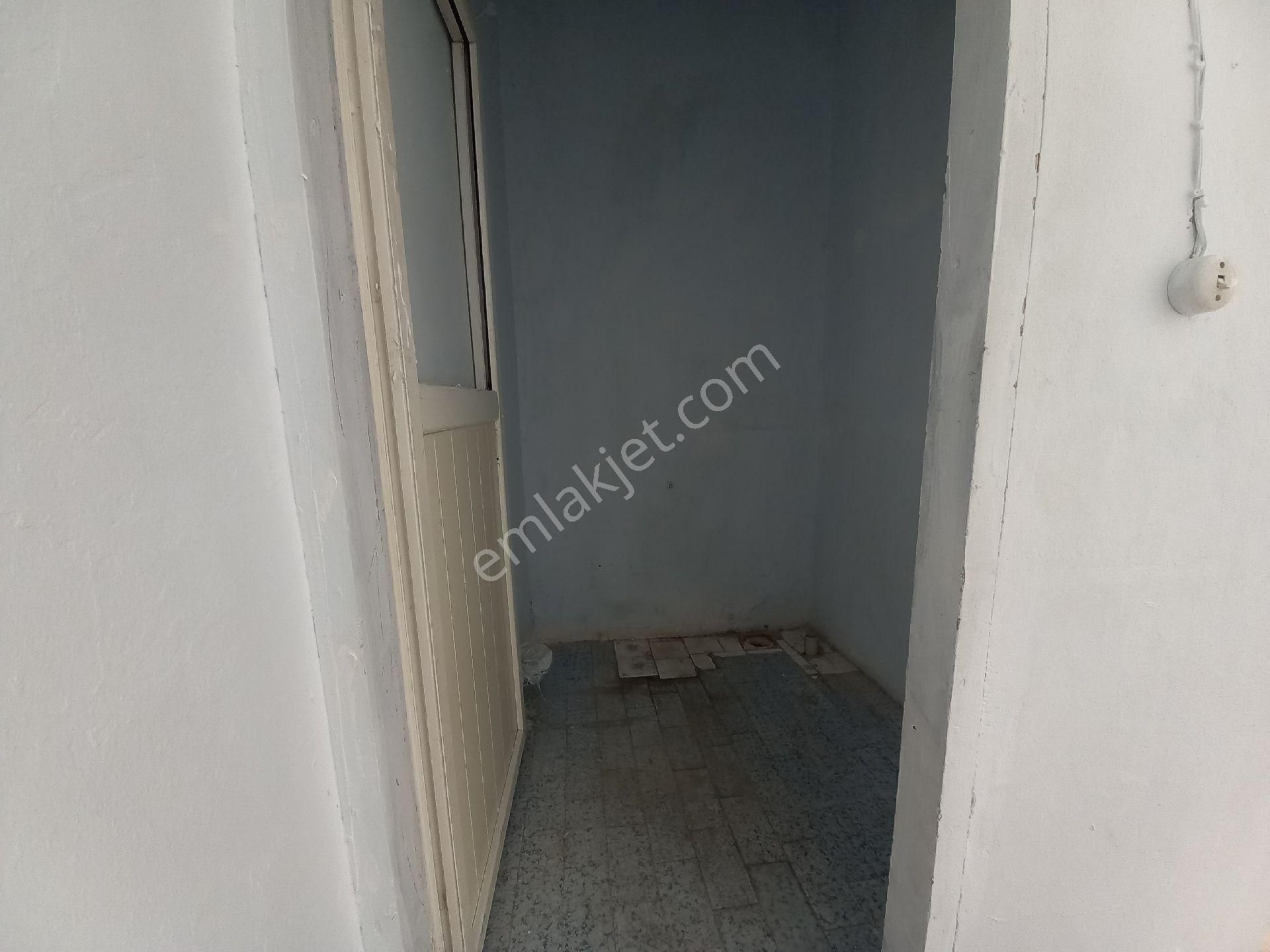 Bahçelievler Yenibosna Çobançeşme Mah Satılık Dükkan 1+1 - Görsel 19