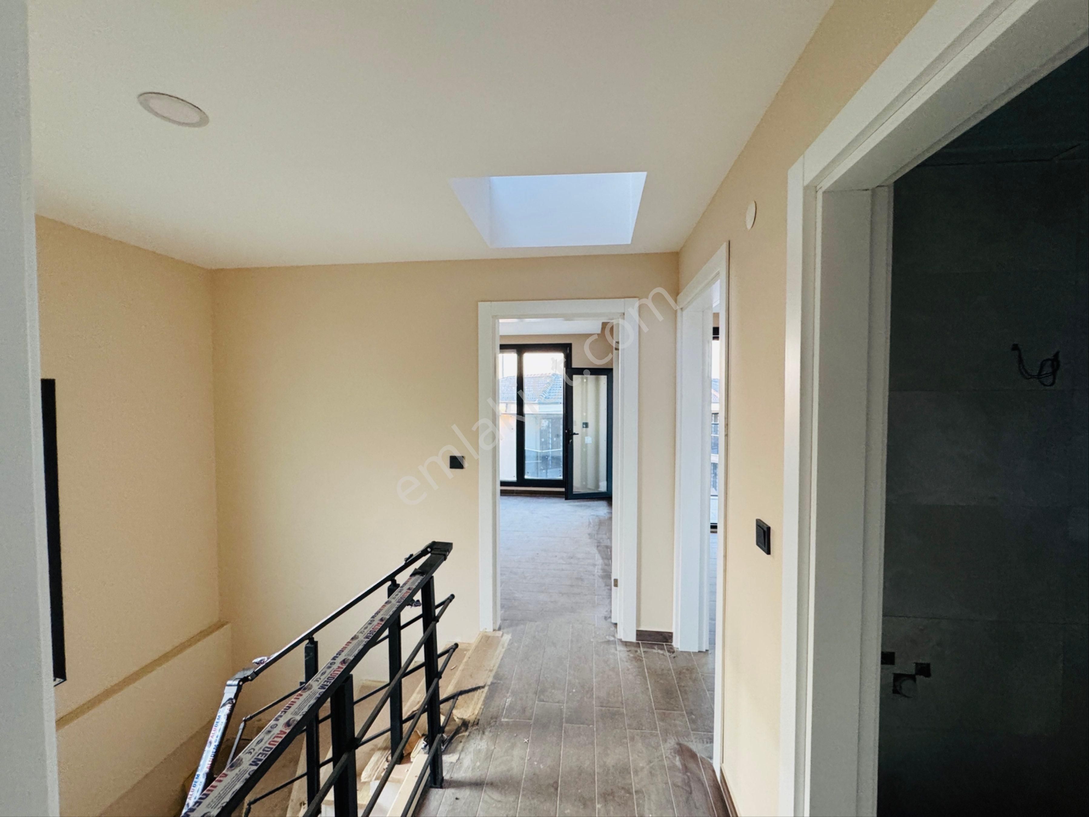 Kuşadası Güzelçamlı’da Ortak Havuzlu Otoparklı Satılık 3+1 Villa - Görsel 27