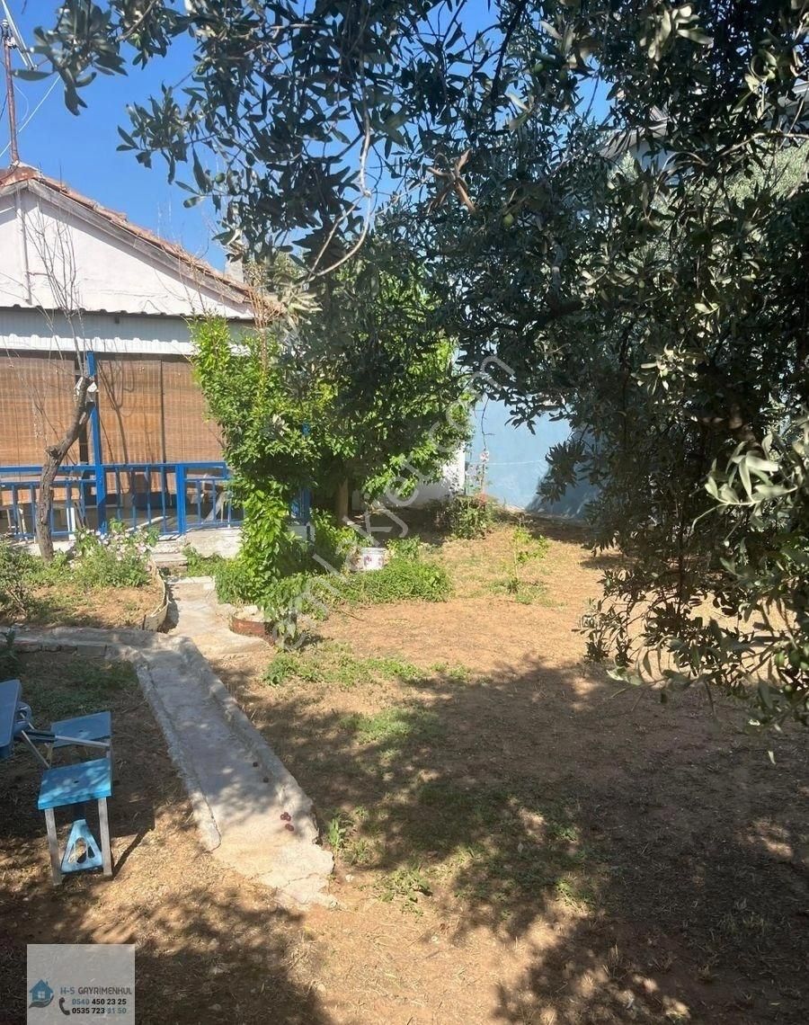 Yeşilköyde 300 M² İmarlı Arsa Üzerinde 2+1 Kayıt Belgeli Ev - Görsel 4