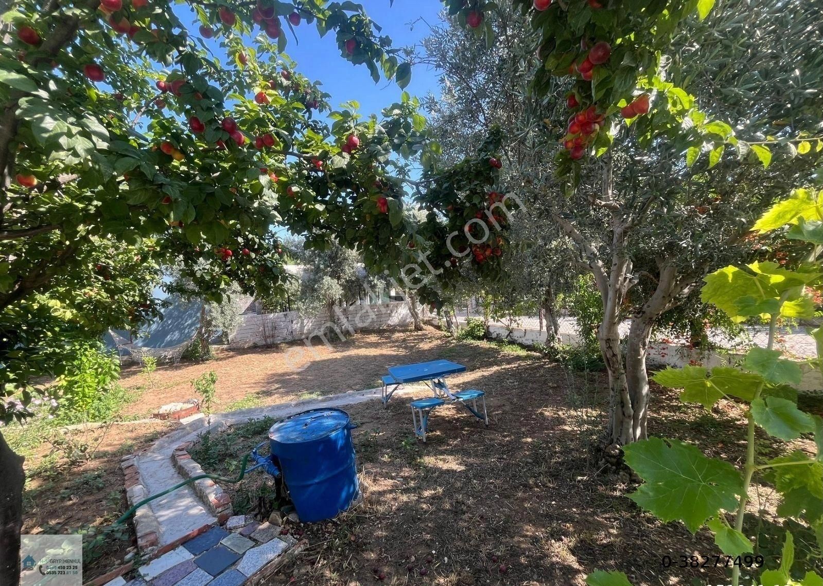 Yeşilköyde 300 M² İmarlı Arsa Üzerinde 2+1 Kayıt Belgeli Ev - Görsel 7