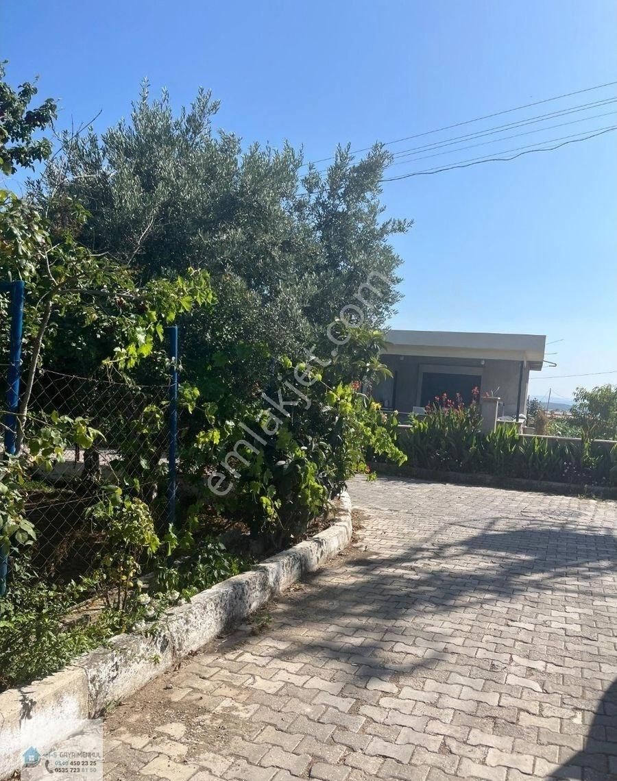 Yeşilköyde 300 M² İmarlı Arsa Üzerinde 2+1 Kayıt Belgeli Ev - Görsel 10