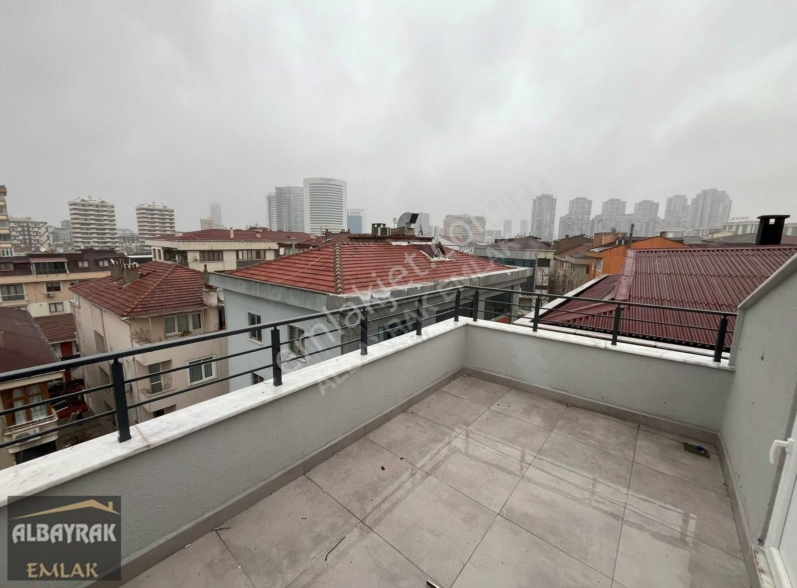 Albayraktan Sıfır-yeni Yönetmelik-4+1 Metroya Komşuferah Dubleks