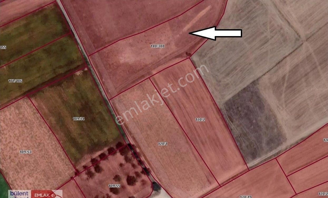 Nevşehir Boğaz Köyünden Çok Cazip Fiyata 4.744m2 Satılık Tarla