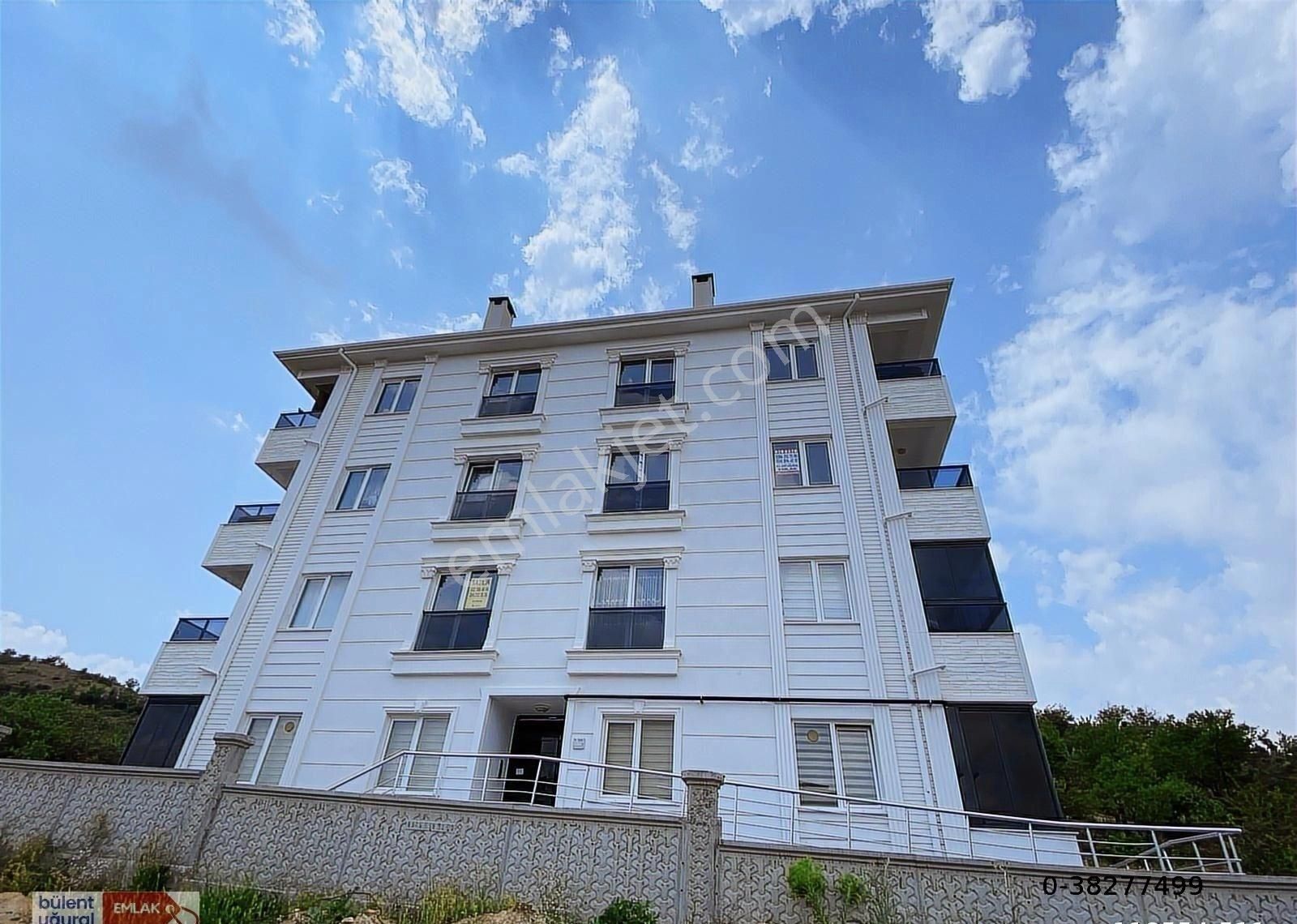 15 Temmuz Mah. 'de 95 M2 Acil Satılık 2+1
