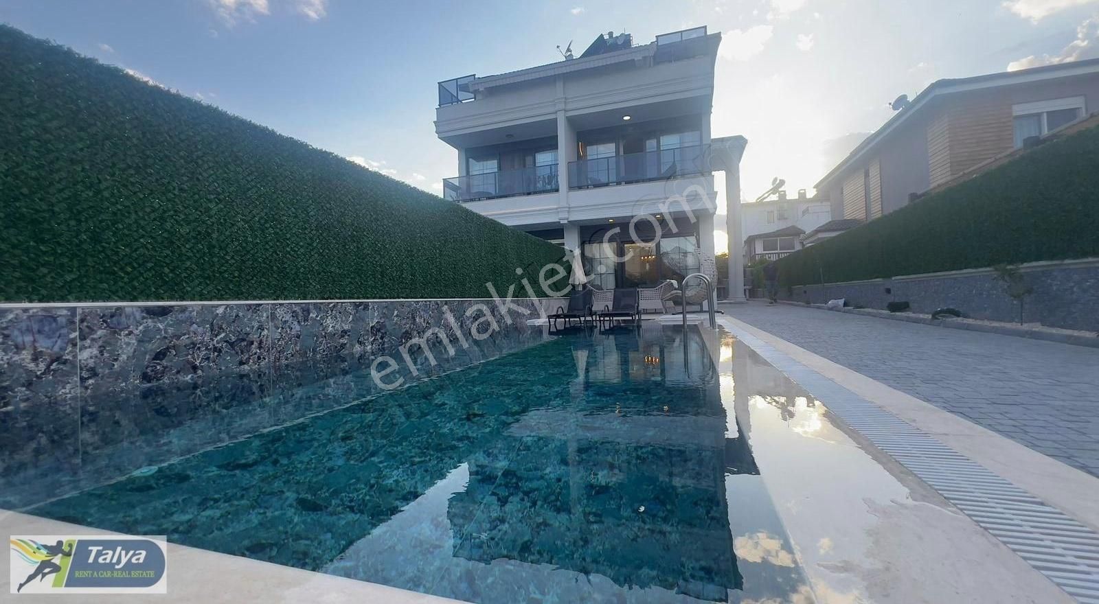 Kadriye'de 4+1 Müstakil Havuzlu Korunaklı Villa - Görsel 25