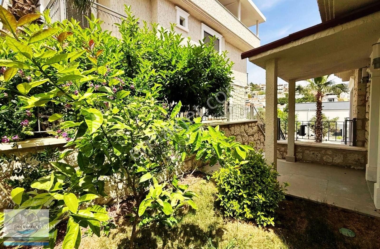 Yenifoça Burunucu'nda Denize 350m. Mesafede 3+2 Satılık Villa - Görsel 16