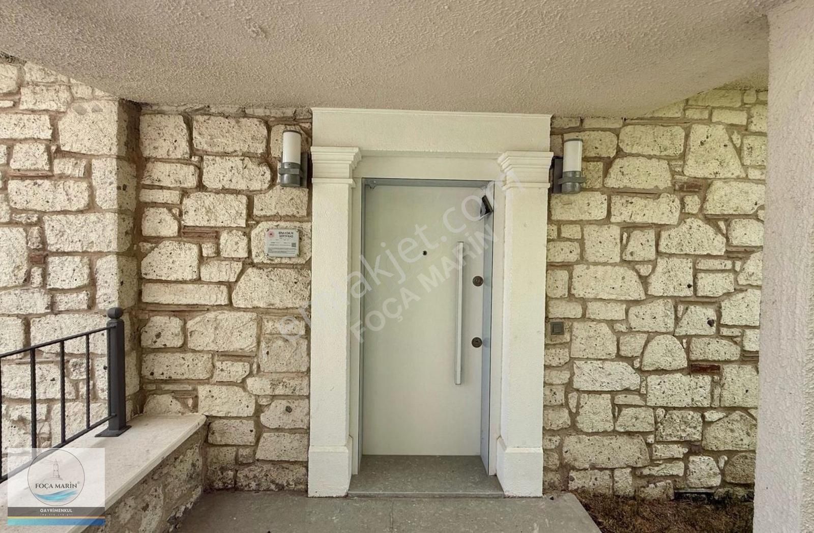 Yenifoça Burunucu'nda Denize 350m. Mesafede 3+2 Satılık Villa - Görsel 9