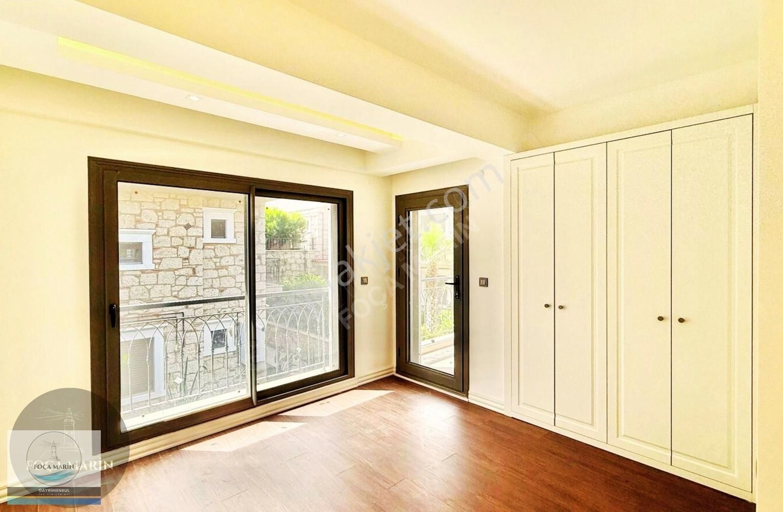 Yenifoça Burunucu'nda Denize 350m. Mesafede 3+2 Satılık Villa - Görsel 32