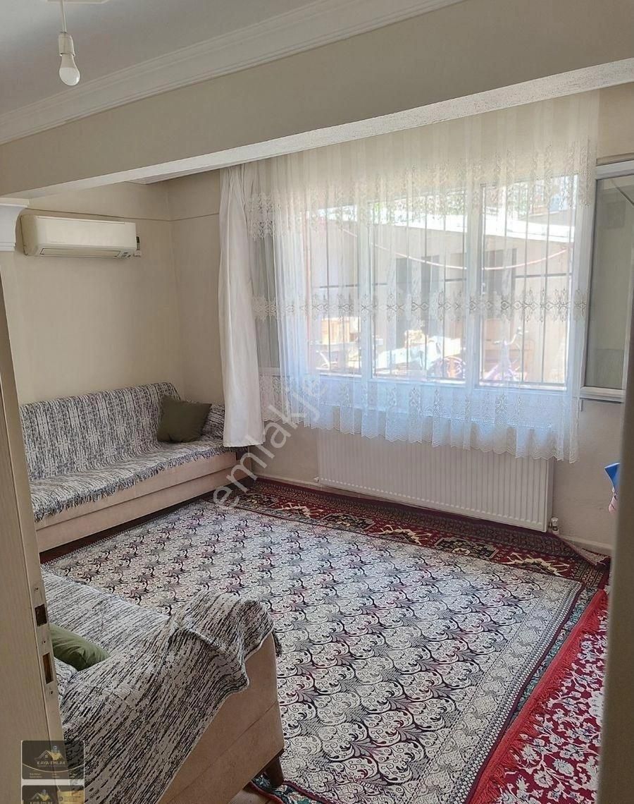 Kemalpaşanın Tam Merkezinde Acil Satılık Doğalgazlı Ekonomik Uygun Daire