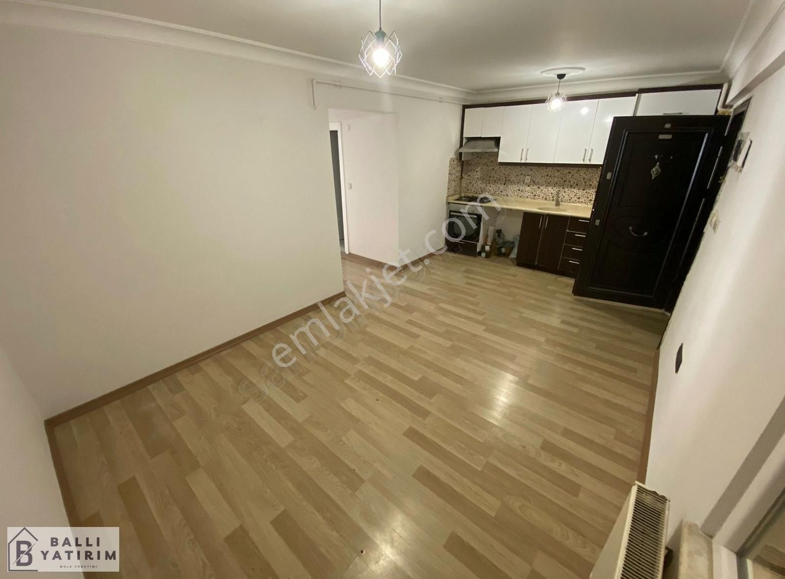 Ballı Yatırımdan Kiralık Eşyasız 2+1 Geniş M2