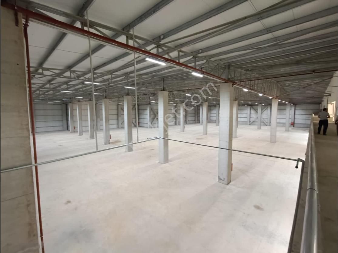 Düzce Merkez Kiralık Osb İçerisinde 17.500 M2 Fabrika&lojistik Yapı