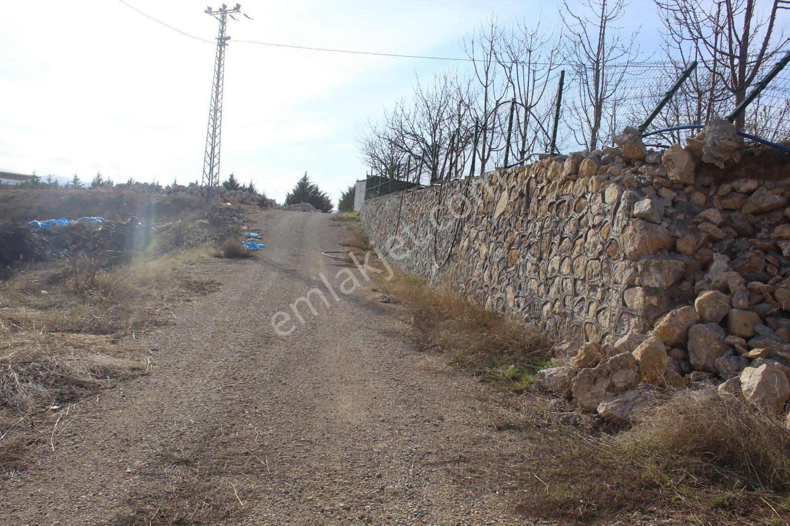 Yeşilyurt Da 1728.49 M2 Emsalaiz Manzarasıyla Bulunmaz Villa İmarlı Arsa - Görsel 6
