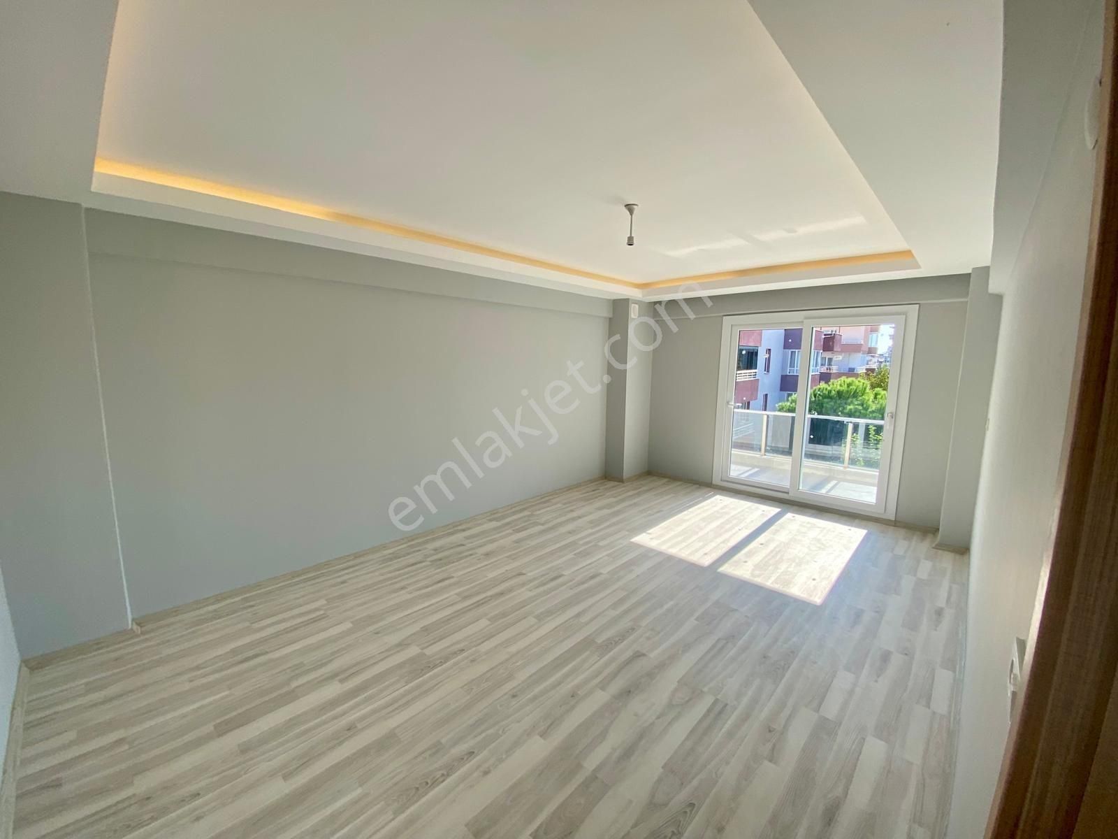 Bergama Gaziosmanpaşa Mah Doğalgazlı Kapalı Mutfak 2+1 Satılık Daireler