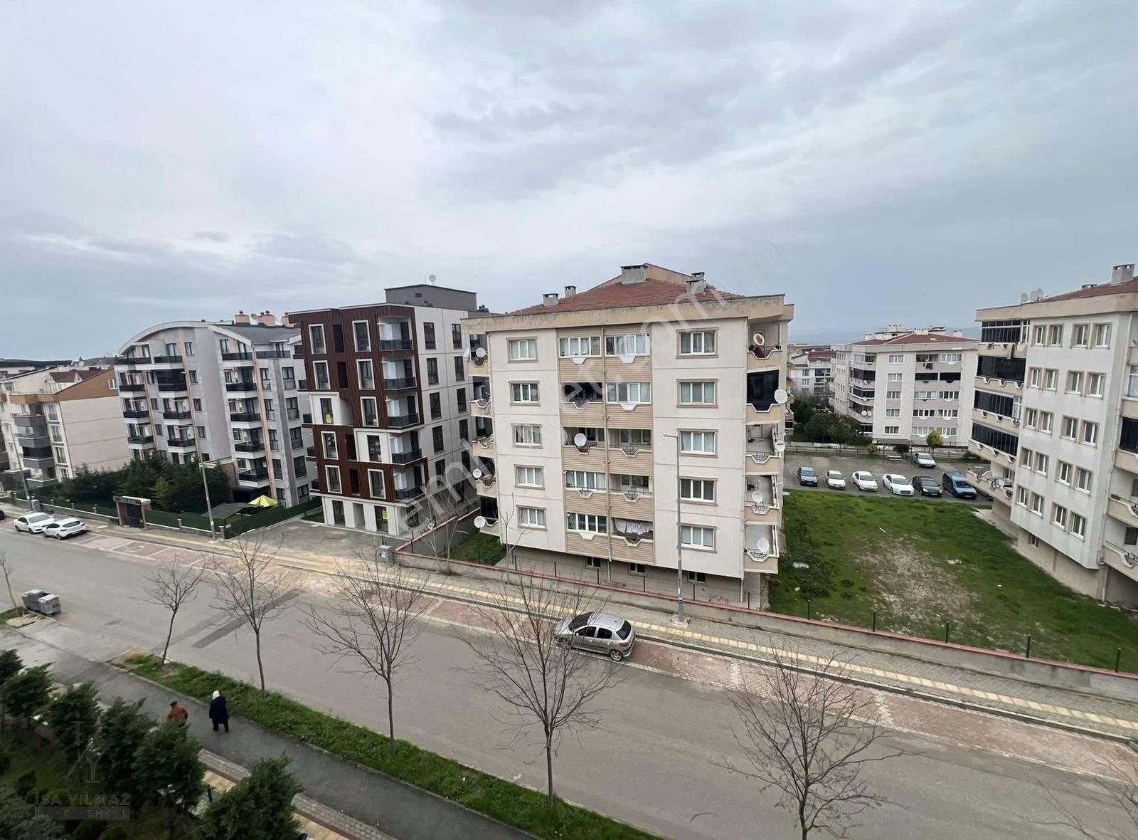 İsa Yılmaz'dan 2+1 Arakat Site İçi Eşyalı Mülkiyetli 70m Daire - Görsel 11