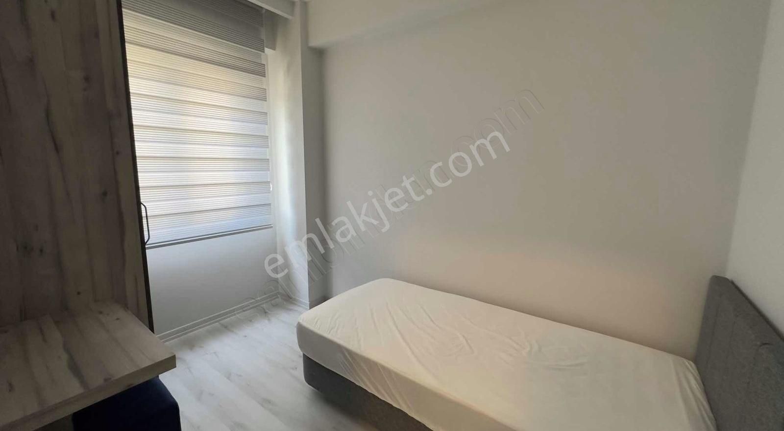 Görüklenin En Nezih Sitesinde Köşe Cephe Eşyalı Kiralık Daire
