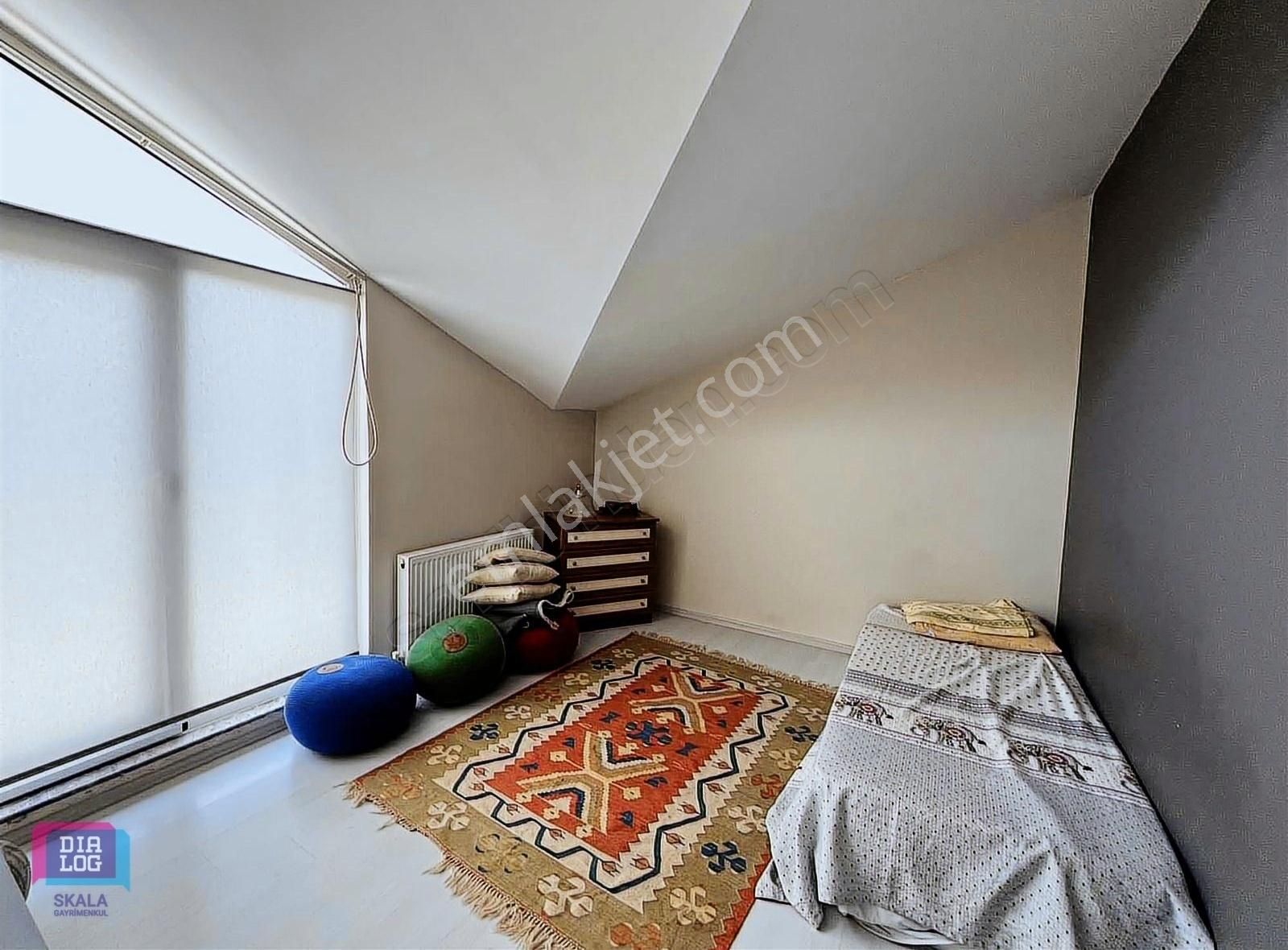 Altınşehir' De 5+1 Satılık Villa