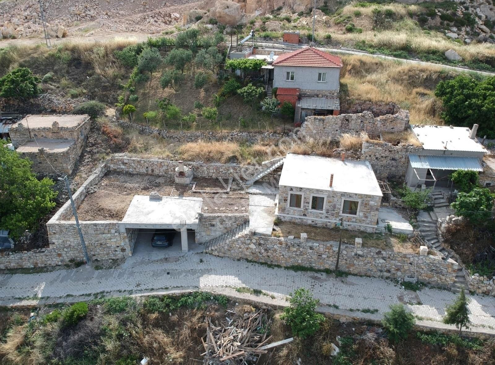 Eşsiz Panoramik Manzaralı Taş Ev