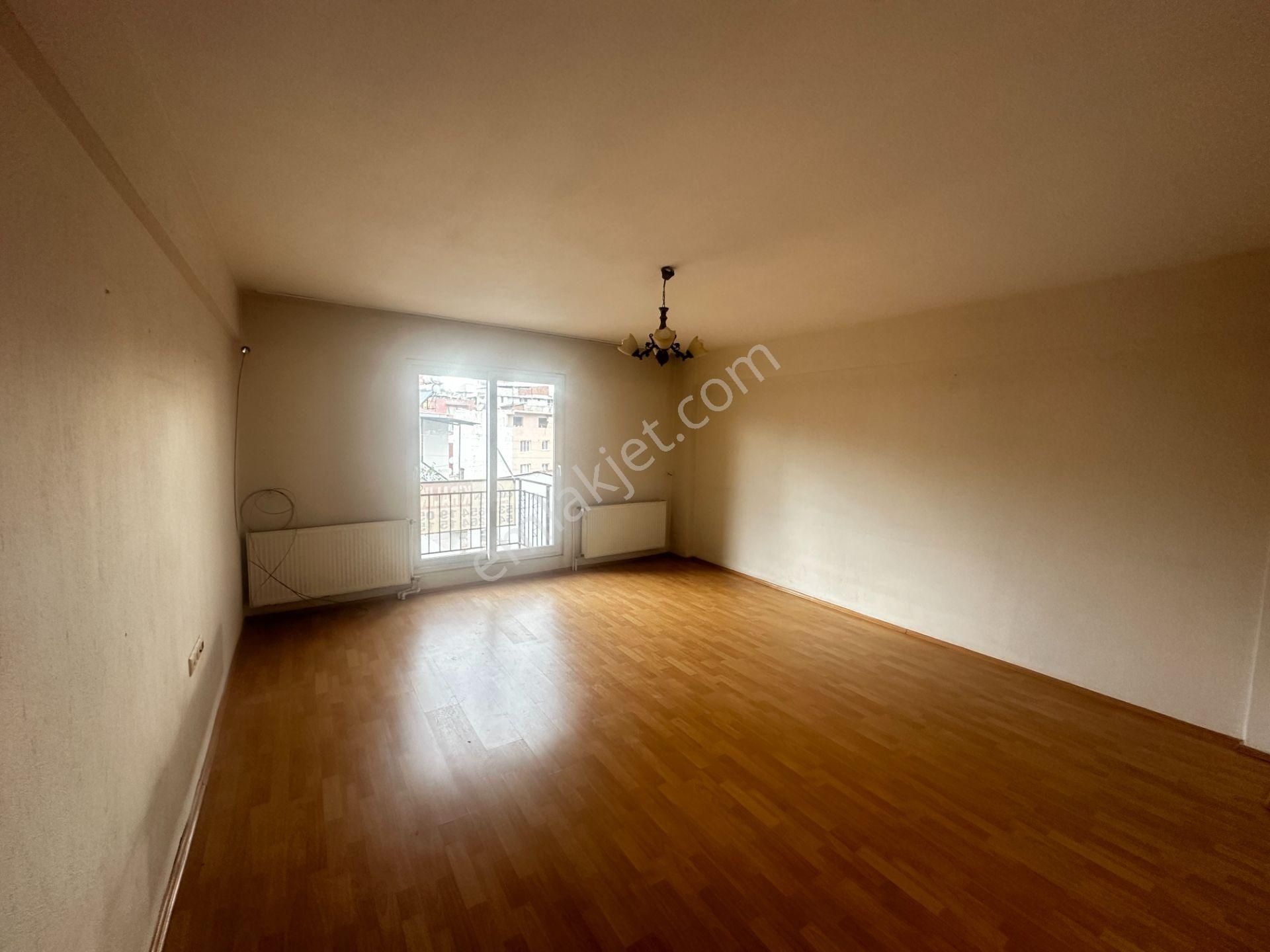 Çalışkan_dan Aydın Mahallesin'de Ara Kat 2+1 Doğalgazlı Kiralık Daire.