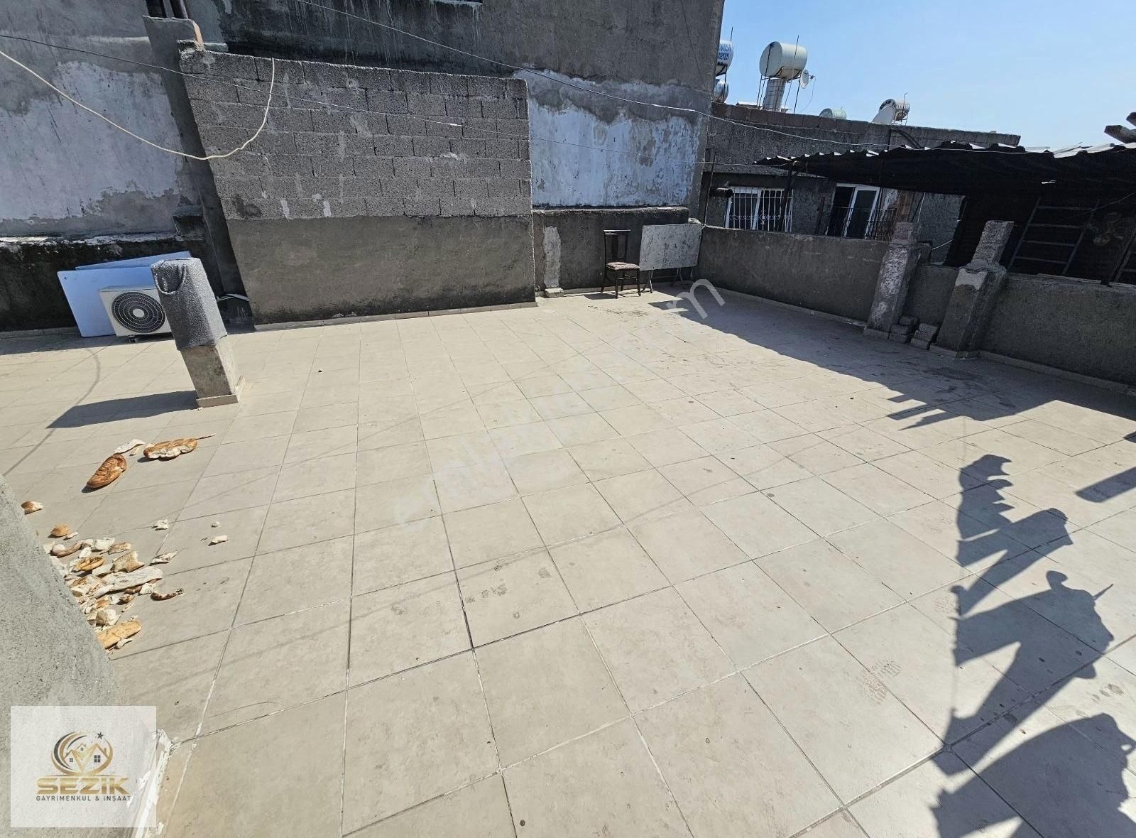 Gülpınar Mh Kapalı Salı Semt Pazarına Yakın 150 Mt 3 Katlı Ev - Görsel 21